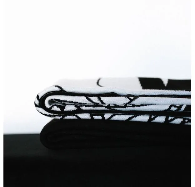 100% Merino Wool Plaid CUSTOMIZABLE. Design MAGIA. Soft, Warm, Natural. Made in Italy