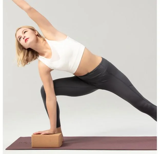 Slashare 6Pcs Cork Yoga Blocks Set: 4pcs Size 4x6x9 and 2pcs Size 4x6x18 of Eco-Friendly Material Bricks, Naturally Hypoallergenic and With Beveled Edges for Practicing Exercising Work-out Sports Outdoors for Health